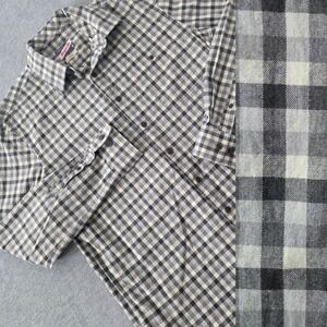 Johnnie-O Hangin' Out Men's Medium Plaid Button Up Shirt Gray Black Long Sleeve